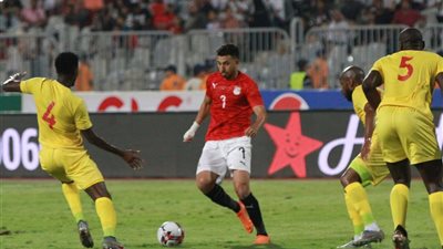 احمد على يضع ثانى اهداف الفراعنة فى مرمى غينيا