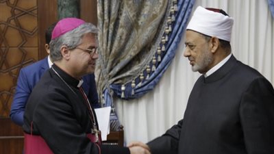 الإمام الأكبر: الأزهر حريص على التواصل مع المؤسسات الدينية لتحقيق السلام العالمي