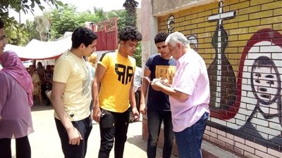 فرحة المنايفة بسهولة الفيزياء و التاريخ