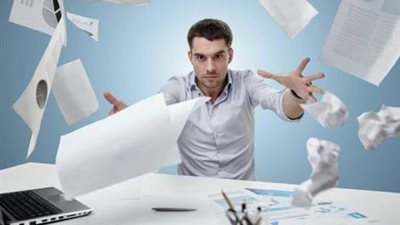 لا تتردد في الاستقالة من العمل في تلك الحالات...أهمها الشعور بالبؤس كل صباح