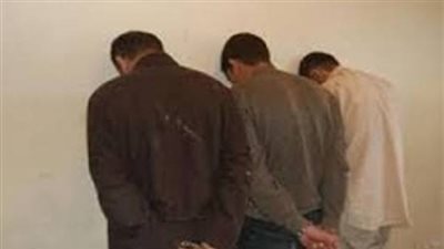 ضبط 3 عاطلين بحوزتهم هيروين وسلاح ناري بشبين القناطر