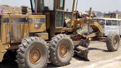 محافظ الجيزة : رصف طريق مطار امبابه بتكلفة 20 مليون جنيه