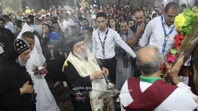 الاقباط باسيوط يشاركون في الليلة الختامية لتكريس اول كنيسة باسم العذراء مريم