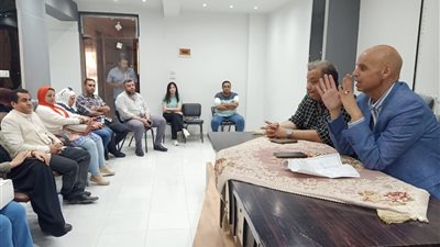 مسعود يجتمع بمديري المستشفيات لمناقشة خطط العمل