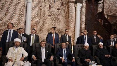 وزير السياحة والآُثار يشهد افتتاح مسجد الظاهر بيبرس