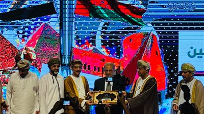 عمرو موسي: عُمان دائمًا تعمل على تضيق الفجوات بين الدول العربية