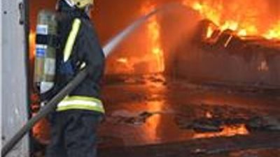اندلاع حريق بعقار بمدينة أسوان