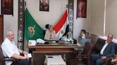 مدير تعليم القليوبية تناقش استعدادات امتحانات الثانوية العامة
