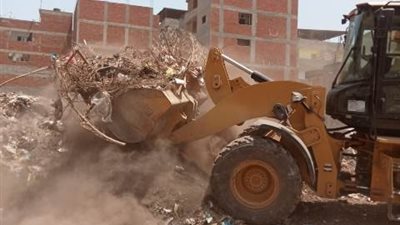 رفع 1740طن قمامة ومخلفات صلبة واتربة بشوارع بالدقهلية
