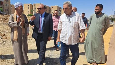 رئيس مياه القناة يتفقد محطات السويس..صور