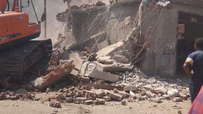 إزالة ٧ حالات تعدى على أملاك الدولة بدمياط