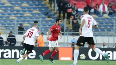 الوداد يتدرب بالعربي الزاولي قبل مواجهة الأهلي