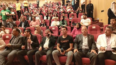 محافظ شمال سيناء يؤكد على أهمية توعية الشباب والنشء
