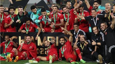 بعثة الأهلي تصل القاهرة بعد التتويج ببطولة أفريقيا
