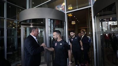 شاهد..الأجواء داخل فندق إقامة الأهلى قبل التحرك لملعب محمد الخامس