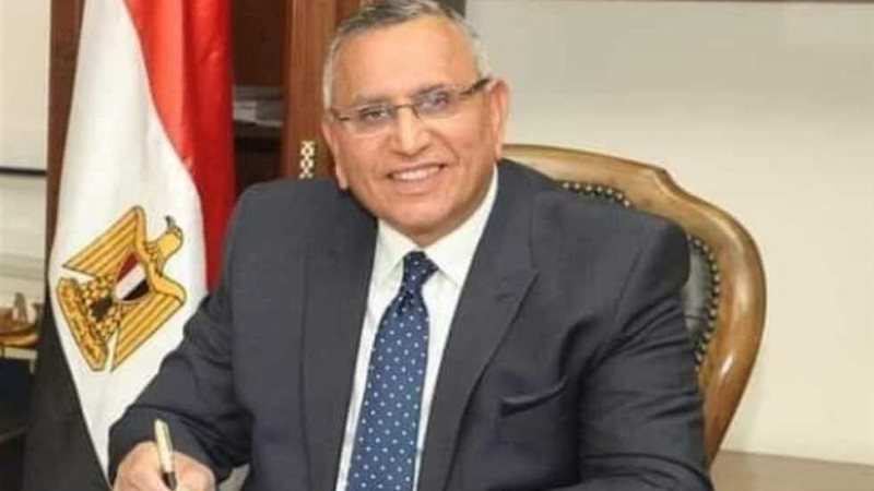 الدكتور عبد السند