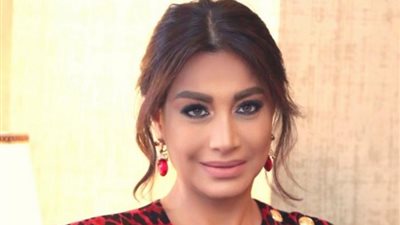 بسمة وهبة تعلن عودتها لـ 