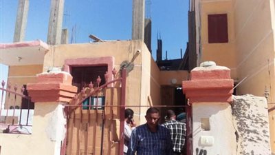 جهاز سوهاج الجديد يضرب بيد من حديد على المخالفين فى المدينة.. صور