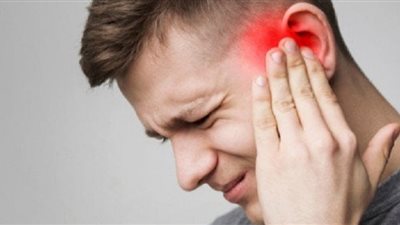 أسباب وطرق علاج انسداد الأذن بسبب الضغط