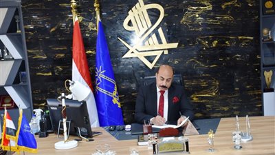 محافظ أسوان يوجه بفتح قاعات لمرحلة رياض الأطفال بمدرسة تحيا مصر