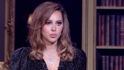ياسمين رئيس تدخل لوكيشن 