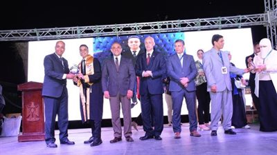 جامعة أسيوط تشهد حفل تخريج الدفعة (25 ) من كلية الخدمة الاجتماعية