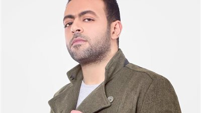 تامر عاشور: بنتي بتغني وصوتها حلو وأرفض دخولها عالم الفن