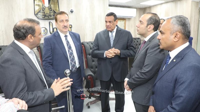 وزير التنمية المحلية