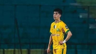 بعد القندوسي.. لاعب جزائري جديد يدخل صراع الأهلي والزمالك