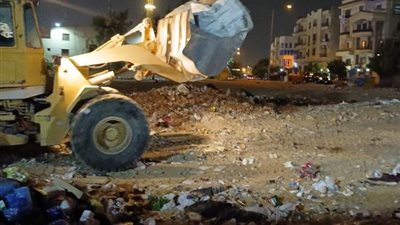 جهاز ٦ أكتوبر يشن الحرب على النباشين وإزالة مخالفات البناء.. صور