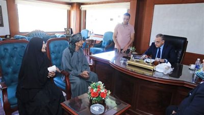 156 مواطن يعرضون مطالبهم وشكواهم خلال اللقاء الجماهيري بسوهاج