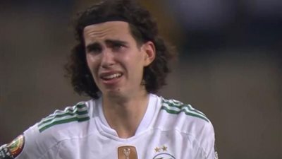 رسميا .. فينورد الهولندى يعلن تعاقده مع الجزائرى رامز زروقى