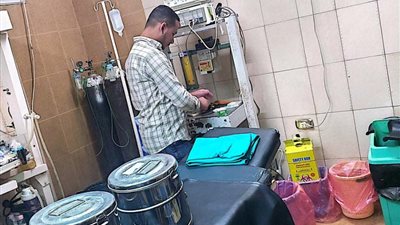 صحة المنيا: ضبط 122 منشأة مخالفة خلال حملات رقابية