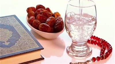عدد ساعات الصيام في يوم عرفة