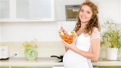 9 فوائد للخوخ تجعلة الغذاء المثالى للحامل