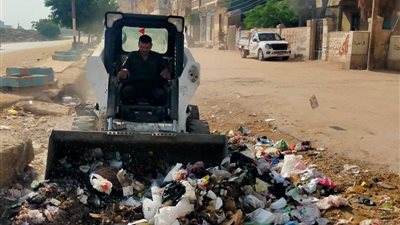 الشرقية تكثف أعمال النظافة ورفع كفاءة الإنارة في ثالث أيام العيد
