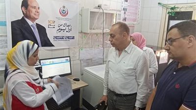 وكيل الصحة بالقليوبية يتابع سير العمل بمنشآت إدارة كفر شكر