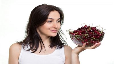 6 فوائد صحية عند تناول الكريز على معدة فارغة