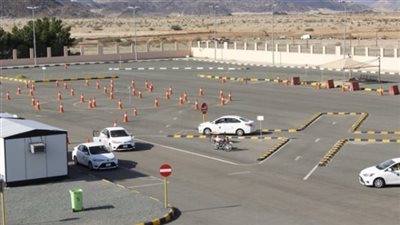مدرسة القيادة الخاصة لاتعفى أختبار المرور