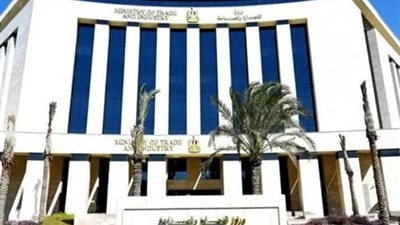الرئيس السيسى و9 سنوات من الانجازات فى قطاع التجارة الخارجية
