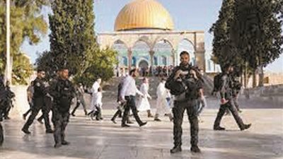 وزير الأوقاف الفلسطينى: 19 اقتحاماً للأقصى ومنع رفع الأذان