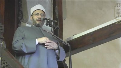 خطيب الجامع الأزهر: القرآن يهدي الفطرة إلى الإقرار بإله واحد