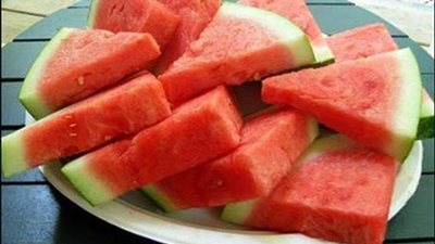 احذر تناول البطيخ فى غير موسمة