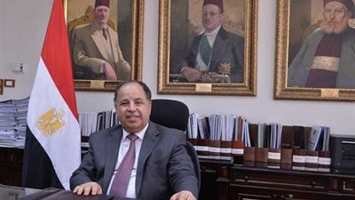 المالية: تسريع وتيرة الافراج الجمركي عن الشحونات.. ومهلة للحالات الاستيرادية الطارئة فقط حتى اول اغسطس