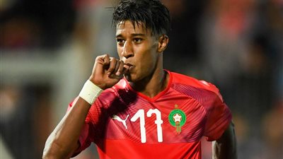 بسبب عدم الإقتناع.. الوداد المغربى يفسخ تعاقده مع حميد أحداد