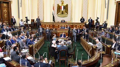 منافذ جمركية خاصة للصادرات وأراض بالمجان للأنشطة الاستراتيجية.. أبرز تعديلات قانون الاستثمار بعد موافقة النواب