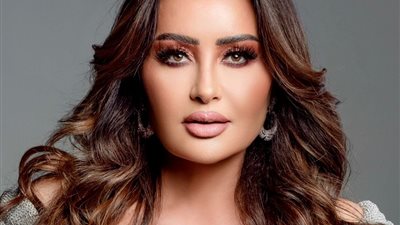 لطيفة تستعد لطرح ألبوم مصور قبل حفلها في قرطاج