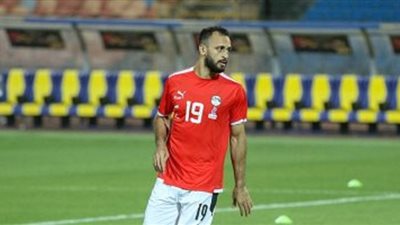 مروان حمدي مهاجم المصري يحتفل بزفافه اليوم