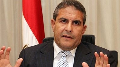 طاهر أبوزيد : الأهلي مصدر سعادة المصريين