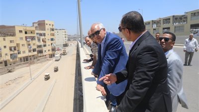 محافظ الجيزة يتفقد نسب توسعة وتطوير كوبرى 15 مايو